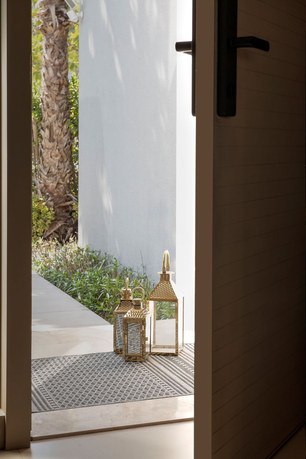 01GMG Doorway Resized